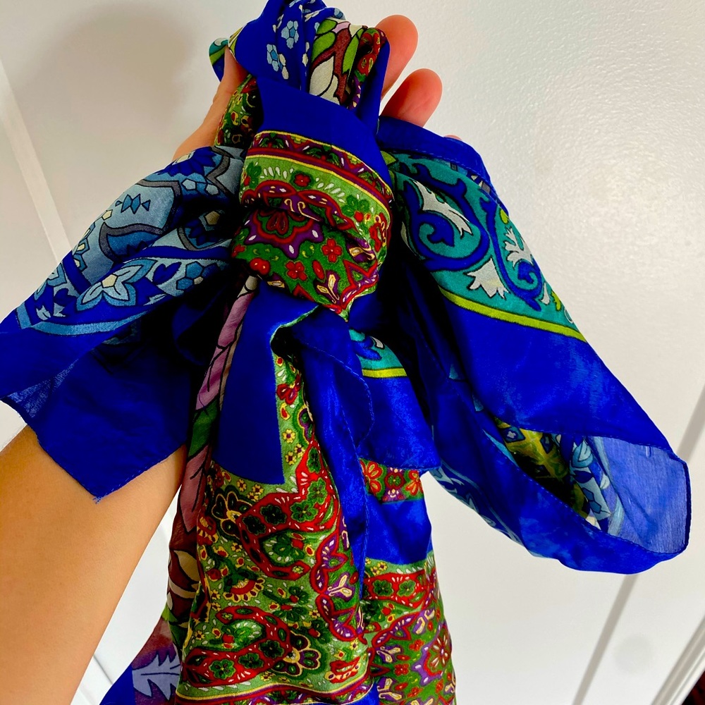 Oversized scarf
